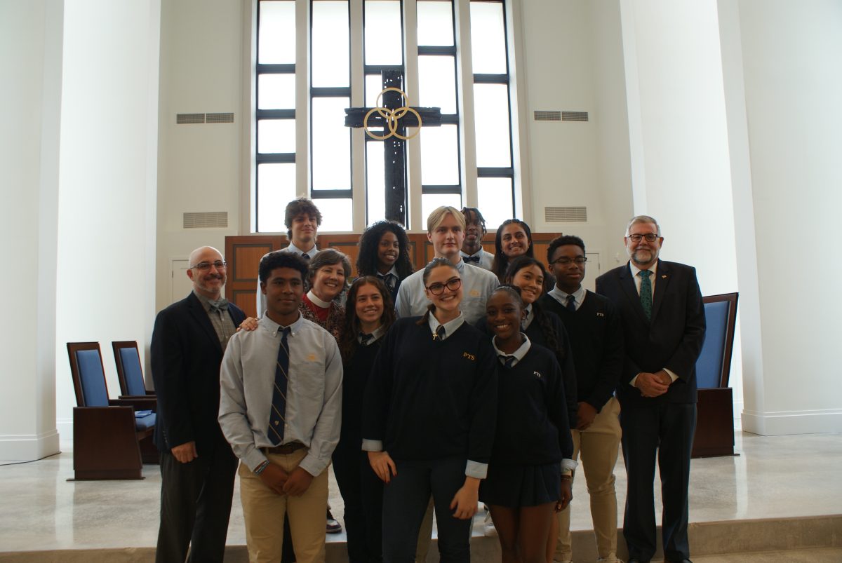 The entire Vestry Club poses for a photo, prior to leading our upper school in chapel.